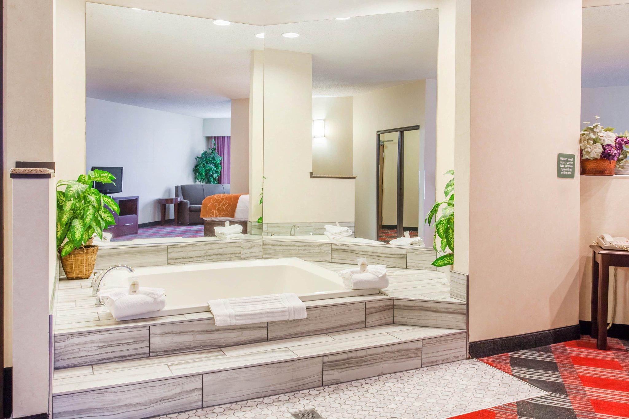 Comfort Suites Near Vancouver Mall Exteriér fotografie