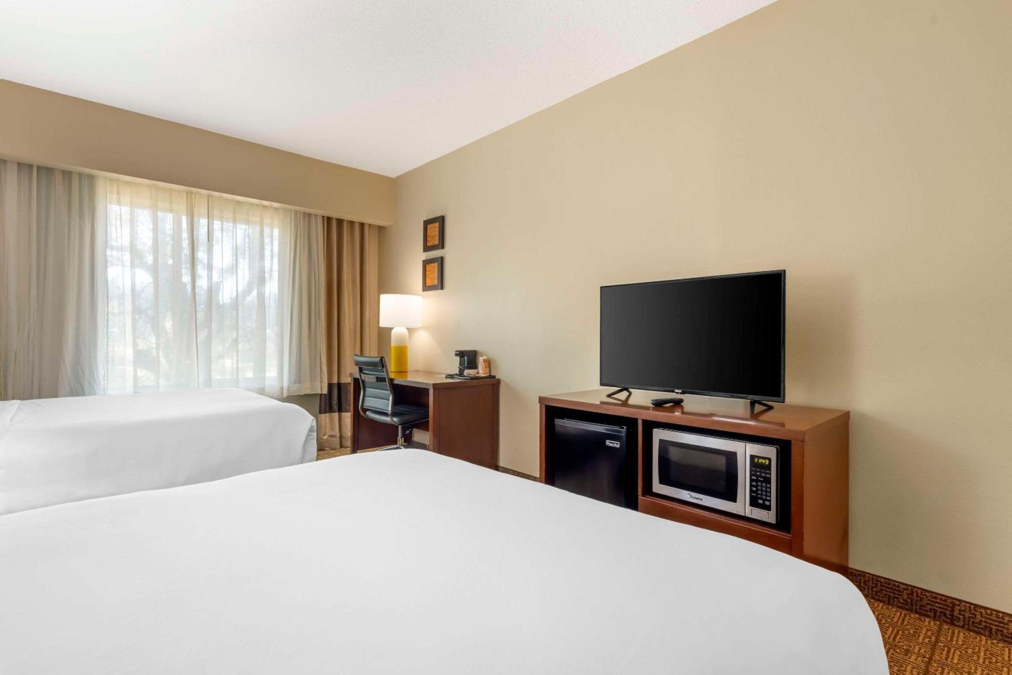 Comfort Suites Near Vancouver Mall Exteriér fotografie