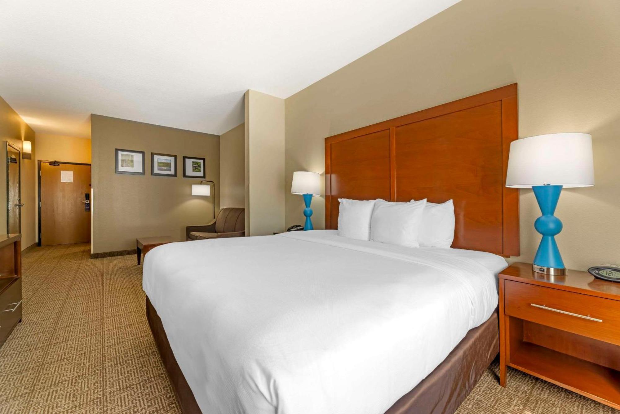 Comfort Suites Near Vancouver Mall Exteriér fotografie