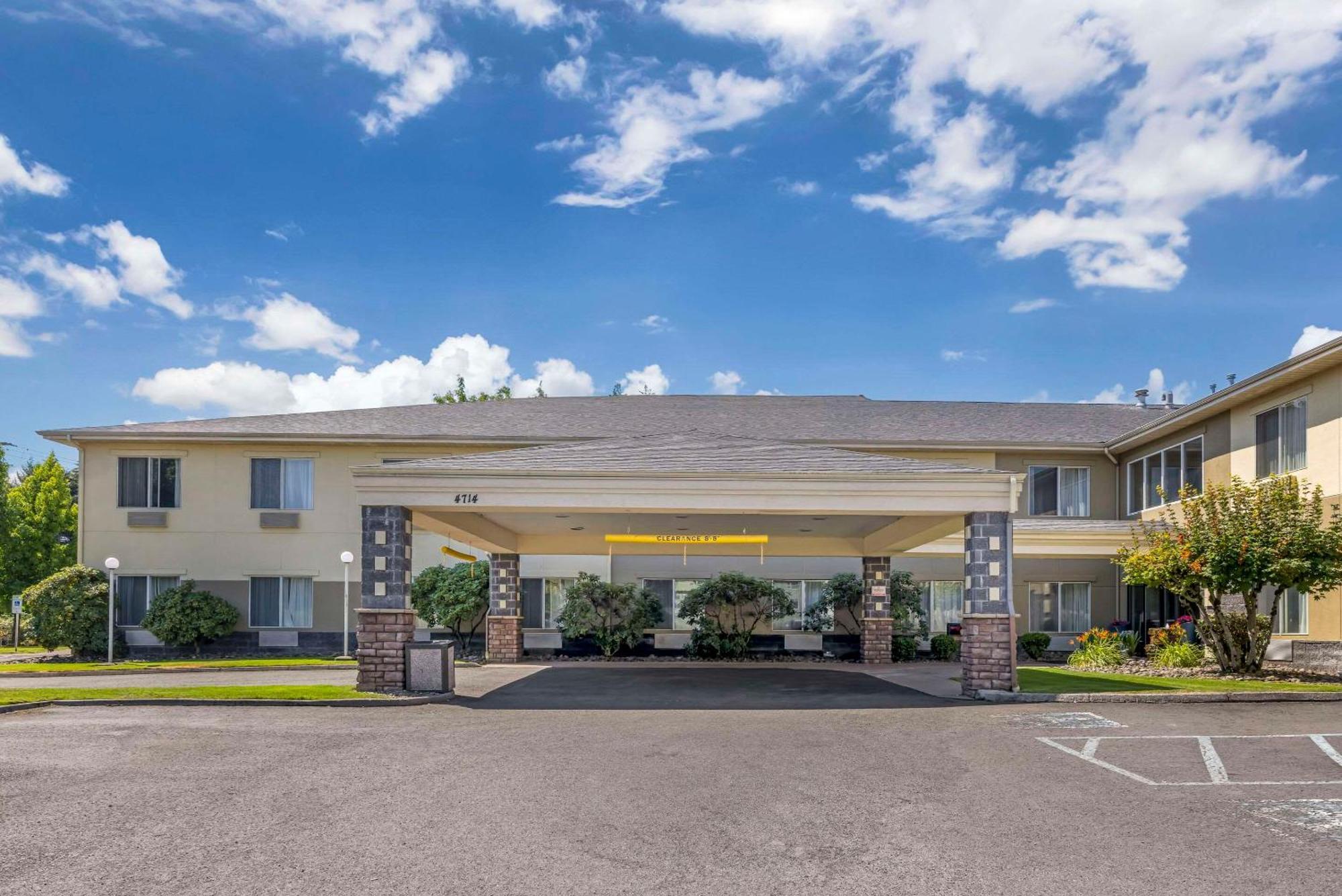 Comfort Suites Near Vancouver Mall Exteriér fotografie